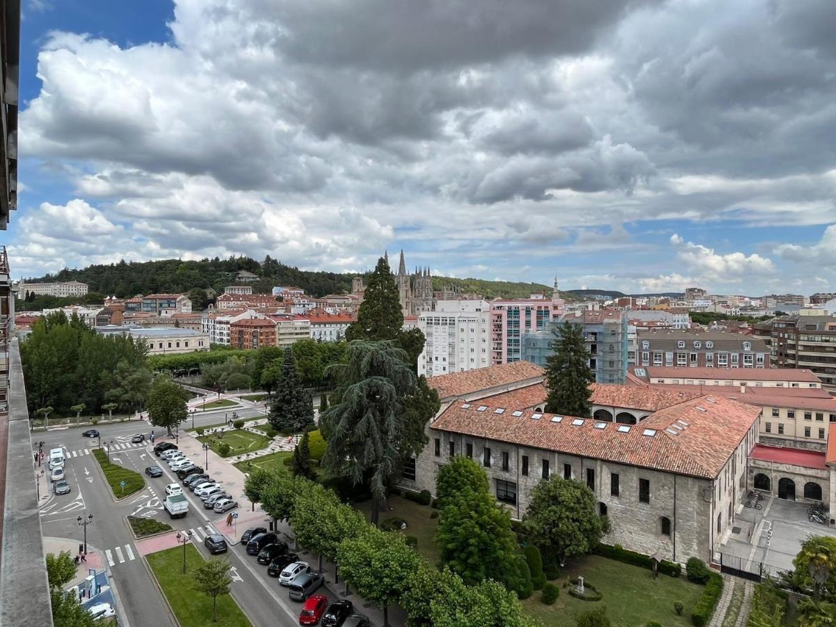 Atuaire Home Gran Apartamento Con Vistas A La Catedral De Burgo Dış mekan fotoğraf